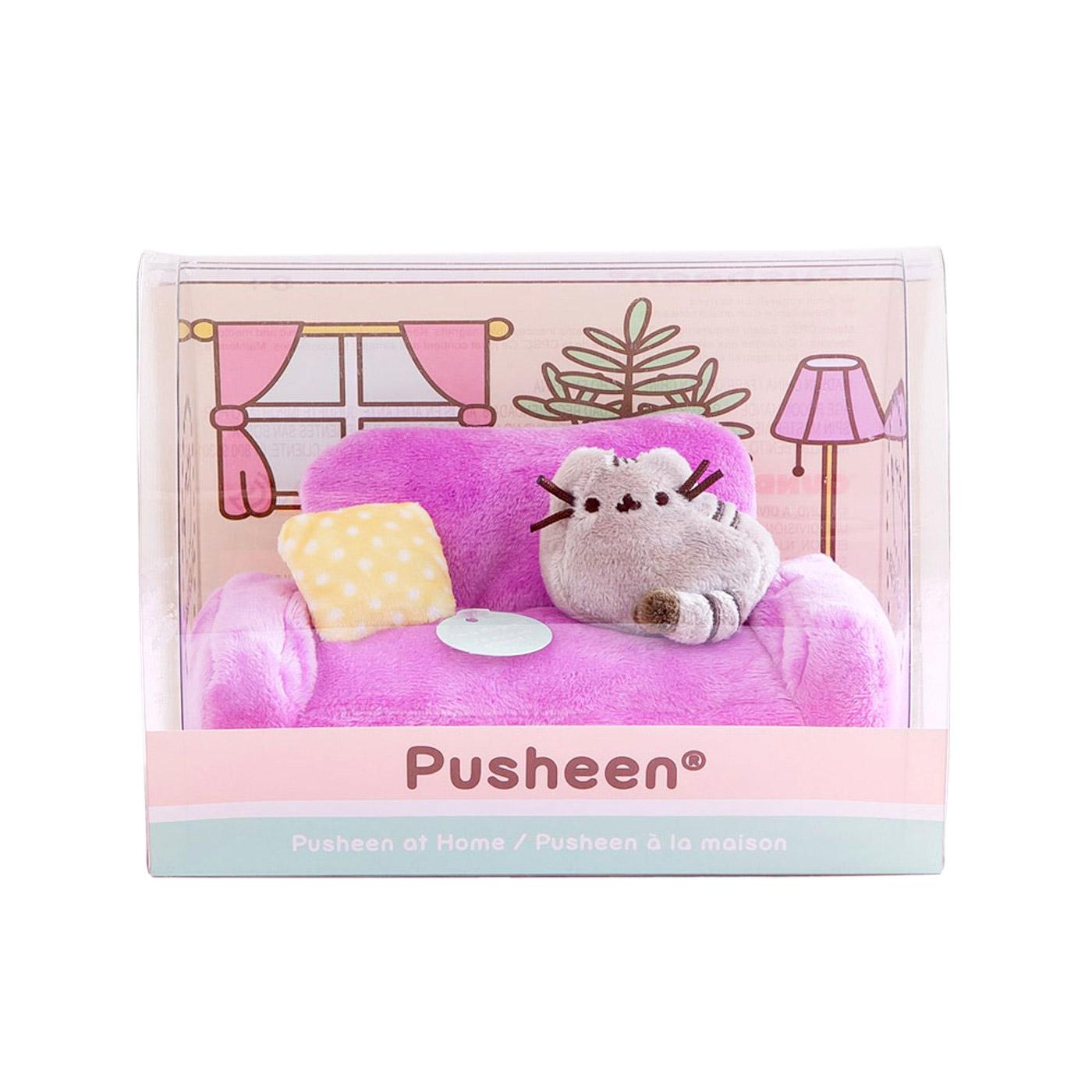 pusheen graduation plush